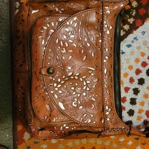 Patricia Nash Brown Crossbody purse. Real Leather ❣️ Lots of storage $30